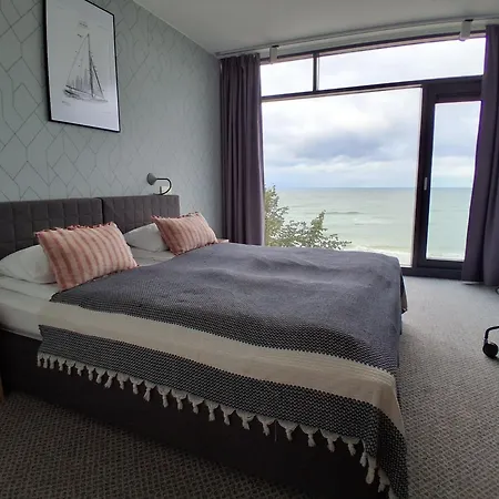Laguna Boulevard By Renters Prestige